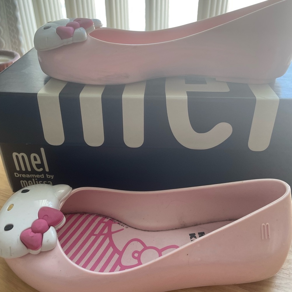Melissa x Hello Kitty Pink Jelly Ballet Flats